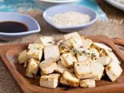 जानिए कितना गुणकारी है Tofu