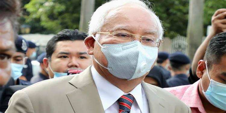 मलेशिया के पूर्व प्रधानमंत्री नजीब भ्रष्टाचार के मामले में दोषी करार