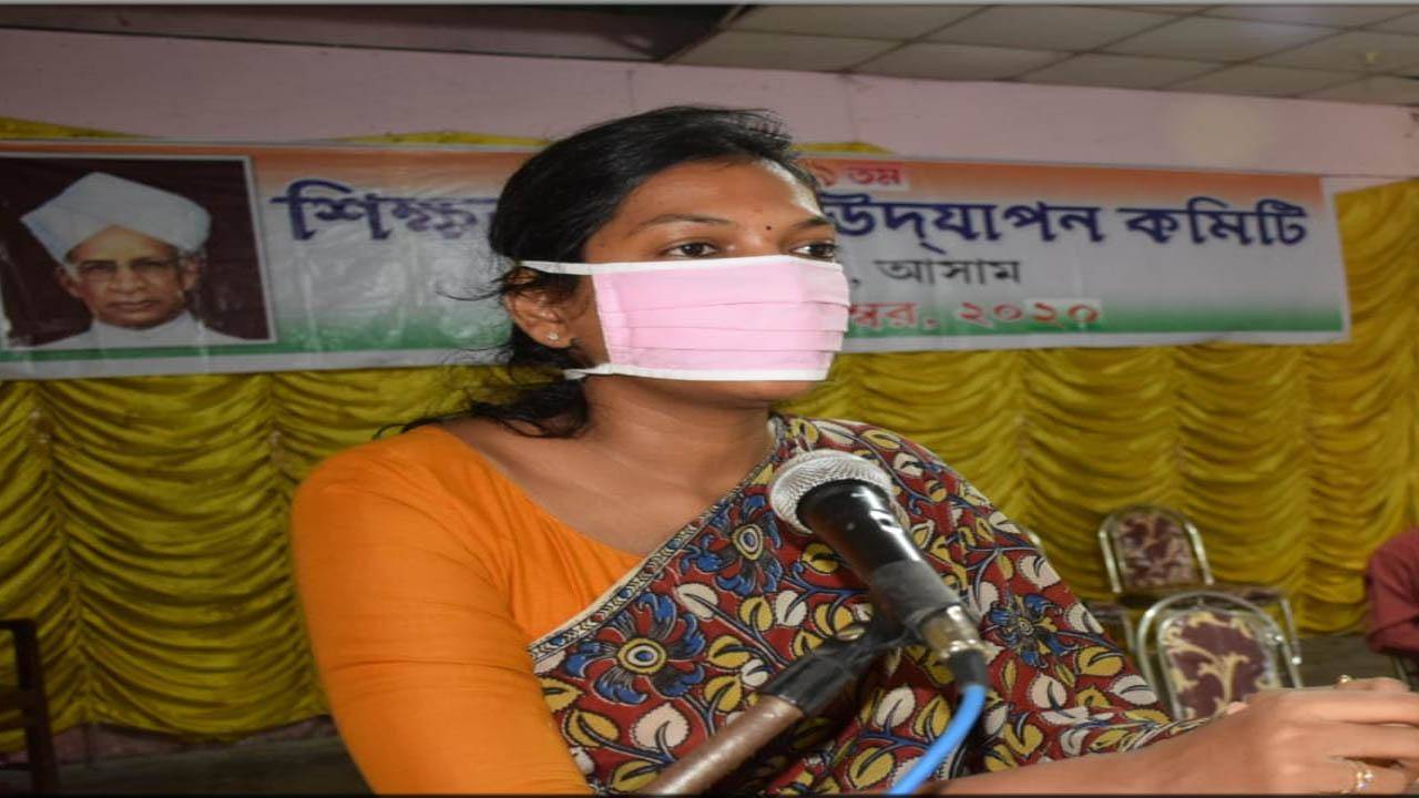 असम : डीएम कछार ने कायम की मिसाल , विवाह के लिए छुट्टी न लेते हुए  शादी की