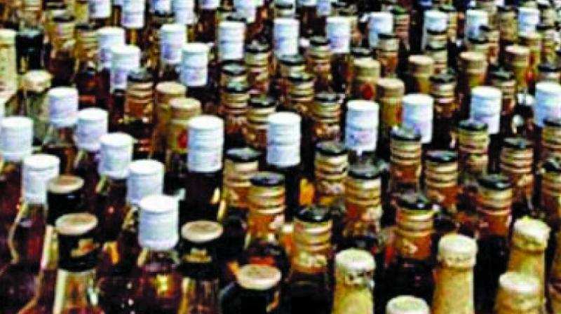 महाराष्ट्र : लॉकडाउन में पकड़ी गई 42 करोड़ की अवैध शराब