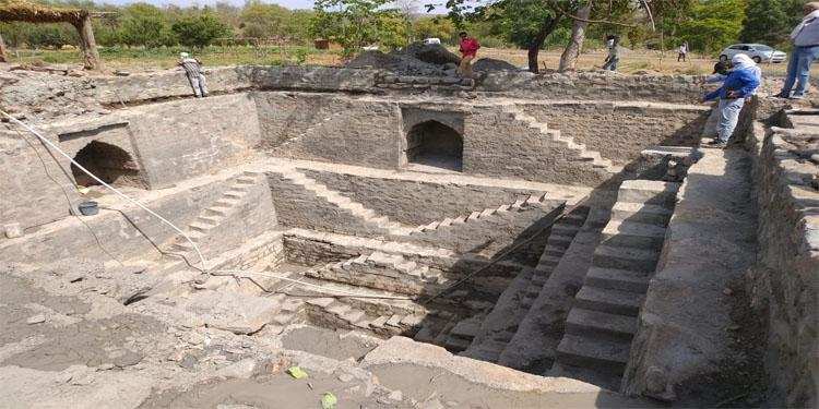 मध्य प्रदेश के छिंदवाड़ा में निकालीं 16वीं सदी की कई बावलियां, देवगढ़ किला धरोहरों से होगा और समृद्ध