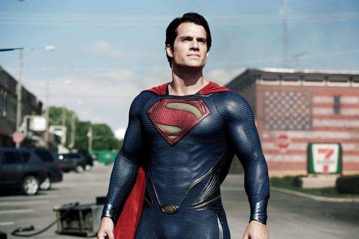 सुपरमैन के रूप में वापसी कर सकते हैं हेनरी कैविल