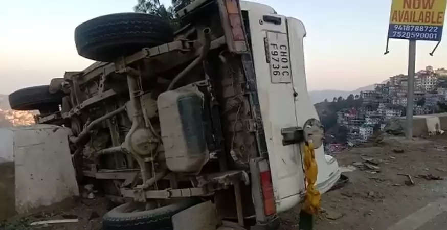  शिमला में पर्यटकों के वाहन ने कुचला राहगीर, मौत