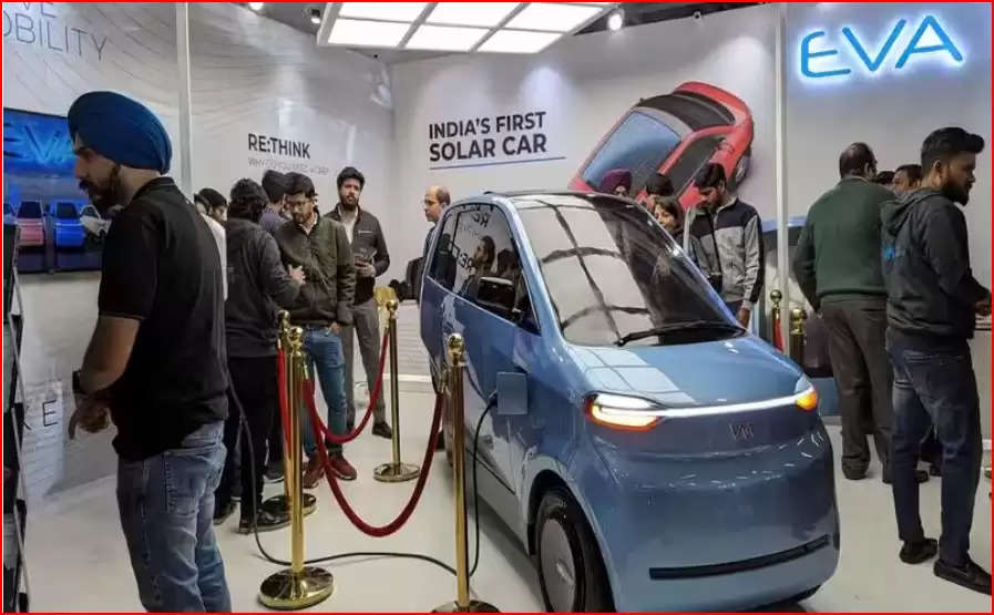 Auto Expo 2023 : इंडिया की पहली सोलर कार..250 किमी की रेंज, 45 मिनट धूप में रखिए, हो जाएगी फुल चार्ज
