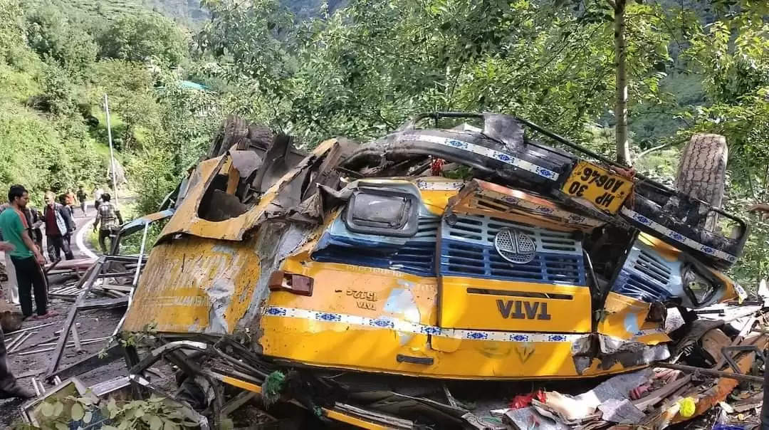 16 killed including school children who fell into bus ditch in Kullu's Sainj Valley