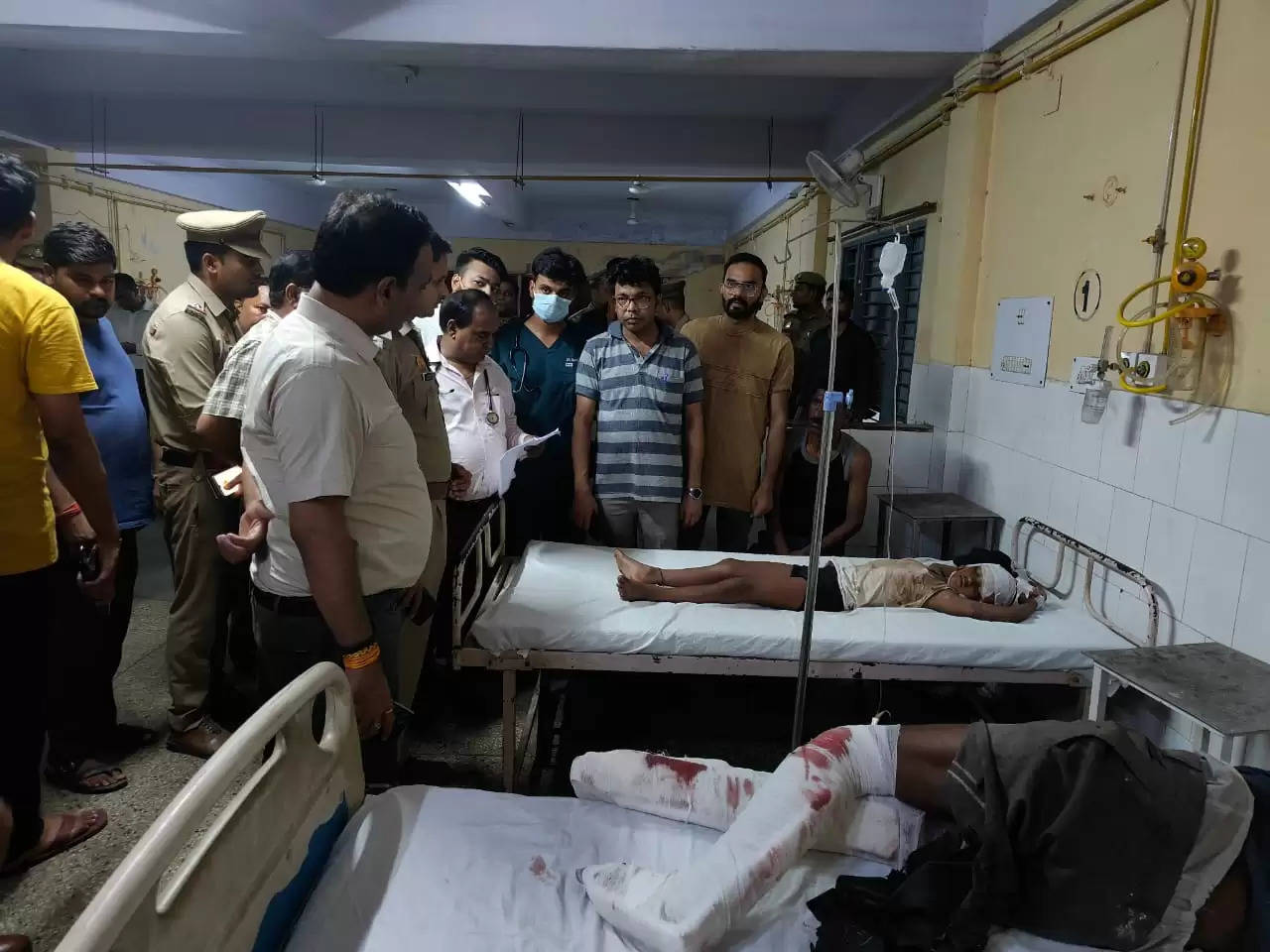 UP:  शाहजहांपुर में सड़क हादसा, 11 श्रद्धालुओं की मौत