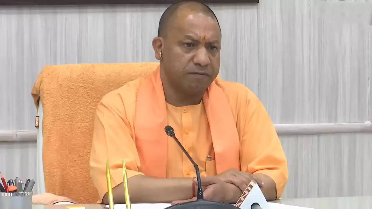 Division of departments in Yogi 2.0 government 34 departments including home CM will see urban development for AK Sharma, health for Brijesh and rural development for Keshav Maurya, Jitin Prasad for PWD Public Works Department
