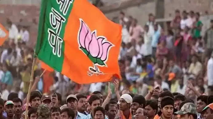 गुजरात चुनाव: BJP के स्टार प्रचारकों में शामिल नहीं है राजस्थान के किसी नेता का नाम, बड़े नेता भी सूची से बाहर