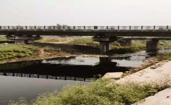  सरिसवा नदी को प्रदूषण मुक्त बनाने को लेकर वीरगंज महानगरपालिका ने शुरू की कवायद