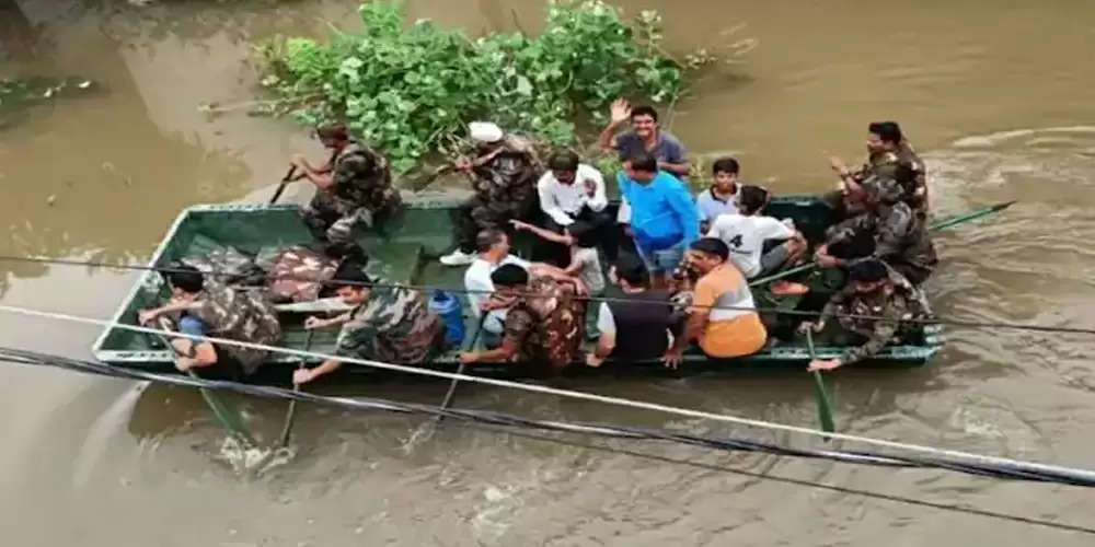 राजस्थान में बारिश ने मचाई तबाही: हालात बिगड़े-सेना ने संभाला मोर्चा, खाना बांट रहे जवान...7 लोगों की मौत