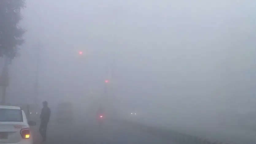Due to the possibility of dense to very dense fog in eastern UP, the Meteorological Department issued an orange alert.
