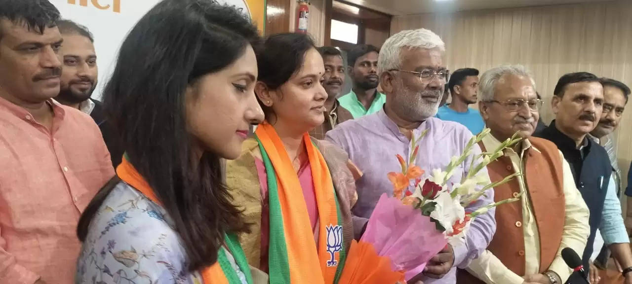 Aditi Singh, MLA from Rae Bareli Sadar seat of Congress, BSP MLA Vandana Singh also joined BJP