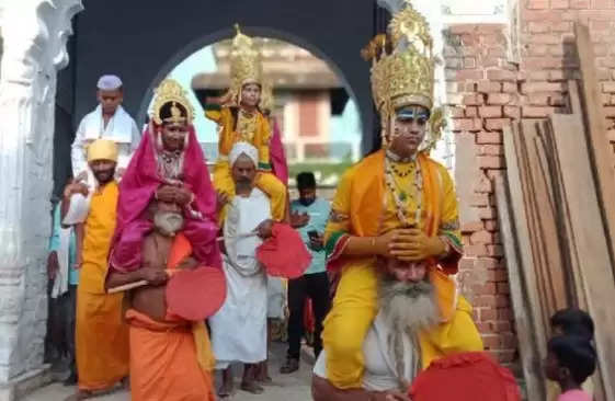 Varanasi: Seventh day of Ramlila of Ramnagar, farewell of procession from Janakpur, Parichan in Awadh