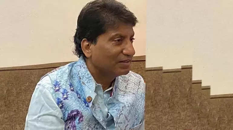 Popular comedian Raju Srivastava suffered a heart attack while working out in the gym.