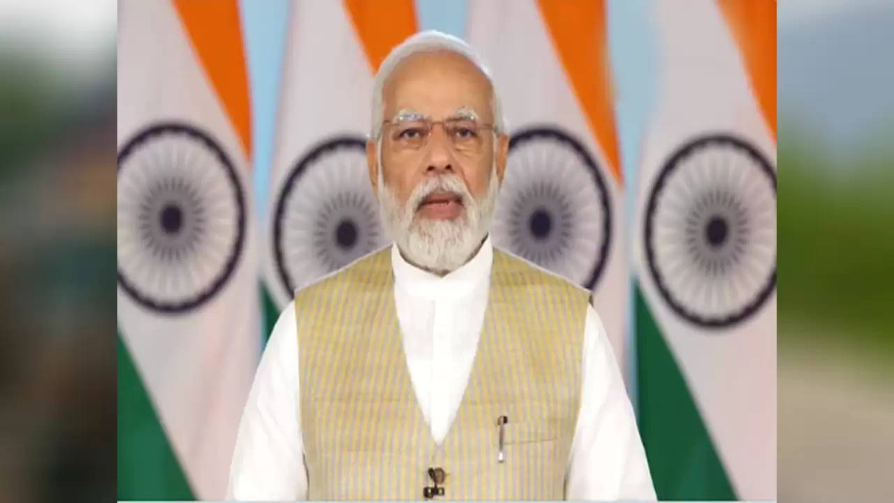 Maa Kali is the center of devotion of the whole of India, the infinite blessings of Maa Kali always with India: PM Modi