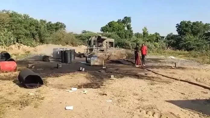राजस्थान में दर्दनाक हादसाः 5 मजदूरों पर गिरा खौलता हुआ डामर, 1 की गई जान, 4 गंभीर हालत में पहुंचे हॉस्पिटल