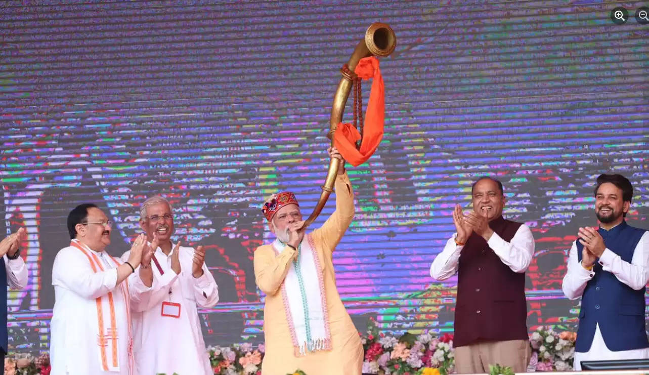 PM Modi played 'Ranbhari' in Himachal Pradesh, inaugurated AIIMS, presented projects worth crores to the state